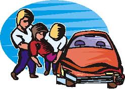 Car accident due to control of the driver | चालकाचे नियंत्रण सुटल्याने कारचा अपघात Car accident due to control of the driver | चालकाचे नियंत्रण सुटल्याने कारचा अपघात